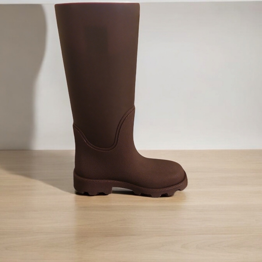 Women's Black Boots - Picture 3 of 13